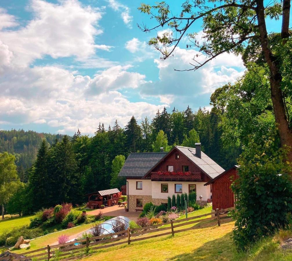 Na Planyrce Hotel Paseky nad Jizerou Luaran gambar
