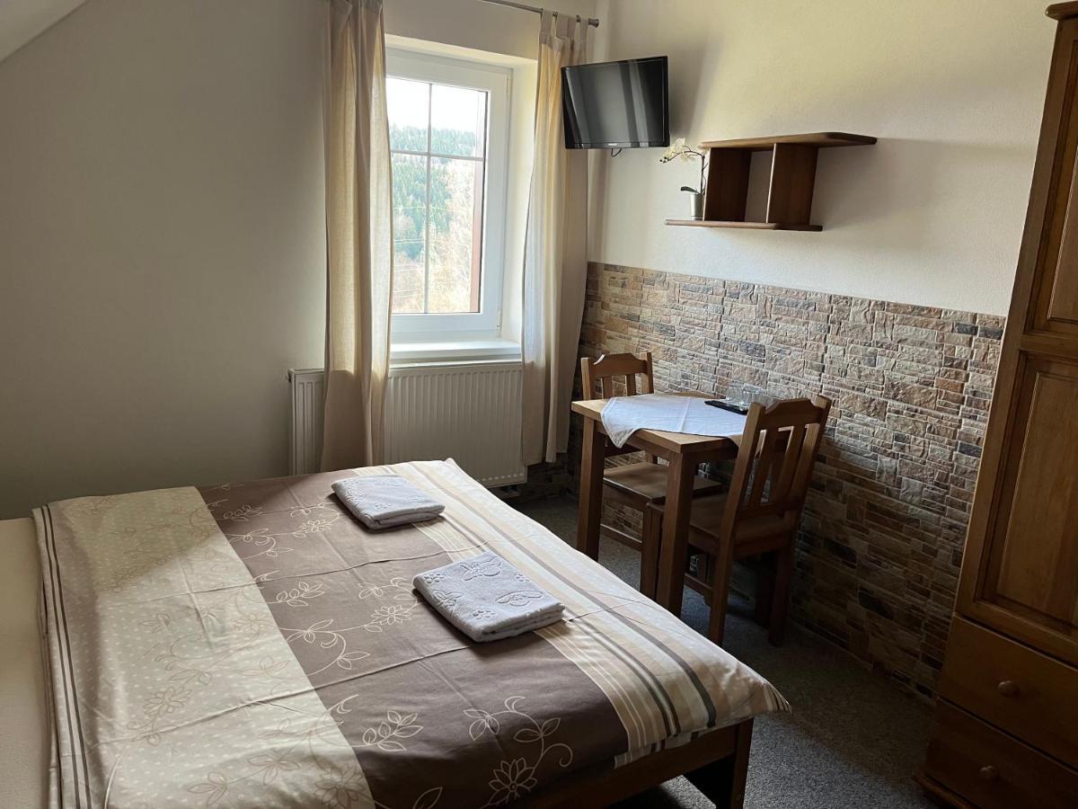 Na Planyrce Hotel Paseky nad Jizerou Luaran gambar